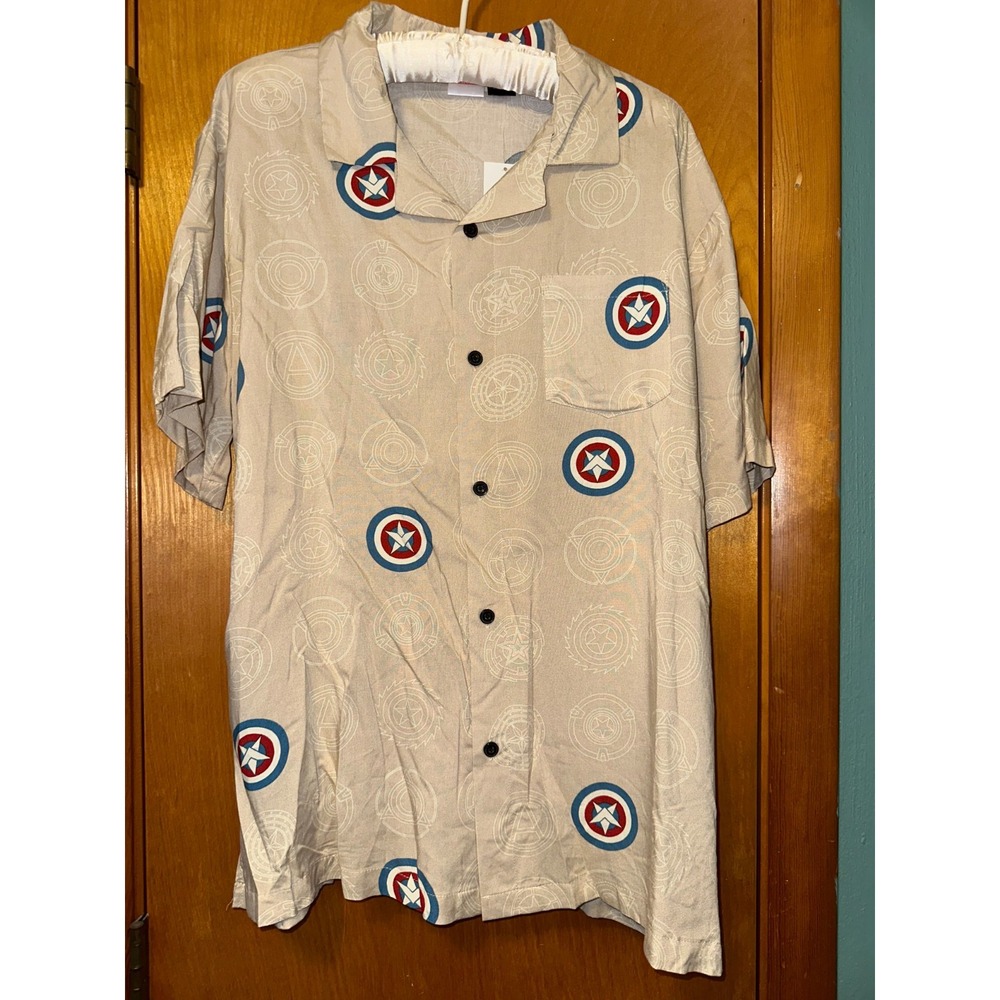 NWT Marvel Captain America Men's 100%‎ Rayon Button Down Shirt Khaki Size L